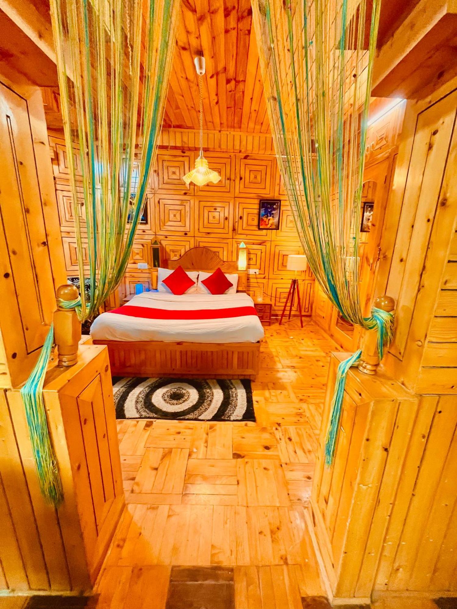 Woods Villa Cottages Manali - 1,2,3,4 Cottages & Villas Available In Manali With Scenic Mountain View Exterior foto